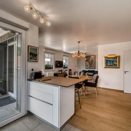 , Attique 79m2, Terrasse, 4pers *